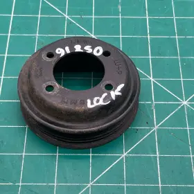 1731905 Bmw 91-96 E31 850i 850ci 850sci M70 Water Pump Pulley Oem