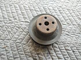 Buick 1247885 1975-79 V8 Water Pump Pulley Skylark Lesabre Electra Regal Century Riviera