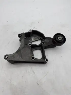 12578067 Chevrolet 1257806 Power Steering Bracket With Pulley Corvette C6 Z06 05-13