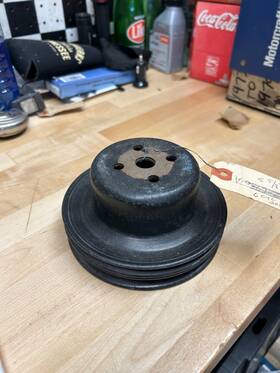 Ford D5de-8509-ba 1975-1978 Mustang Ii Water Pump Pulley 2 Groove New Nos