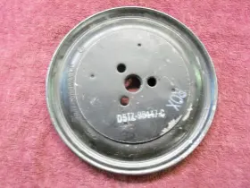 D5tz-9b447-c Ford 1975-1976 Pickup 360-390 Smog Pump Pulley Nos