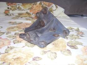 Ford Doaa-288 1974 F250 A/c Bracket Oem Bbf
