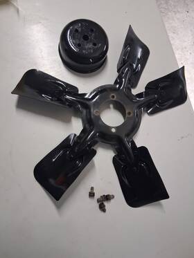 Ford E9ta-3a528-aa 1989-1996 F150 Bronco 5.0 5.8 Water Pump Pulley And Fan
