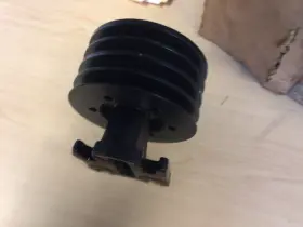 F4hz-8825-a Ford Fan Pulley F4hz-8825-a Ford Fan Pulley