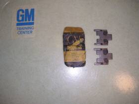 General Motors 3702910 Nos Gm 1953-1955 Corvette Powerglide Low Brake Band Anchor Struts Qty 2