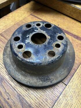 Gm 3765947gm 3765947 1967-68 Camaro Z28 Single Groove/deep Groove Power Steering Pulley Used