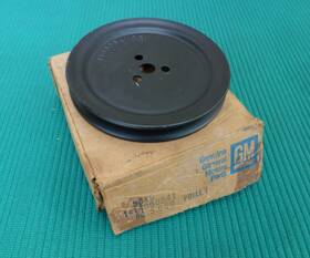 Gm General Motors 14090541 New Old Stock Corvette Pulley Gr 3.650