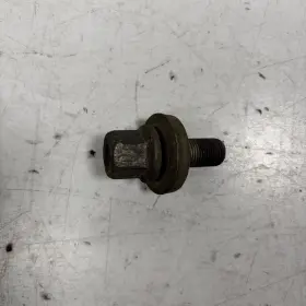 90017-plc-003 Honda 01-05 Civic Crankshaft Pulley Bolt 14x36 With Washer Oem