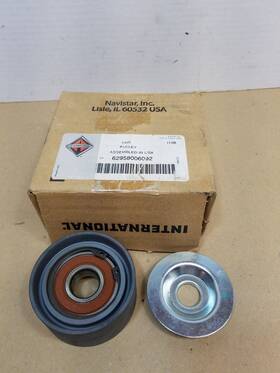 International 62958006092 Idler Pulley