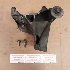 Jeep 47896 1996 Grand Cherokee Zj 4.0 Engine Alternator Ac Compressor Mount Bracket