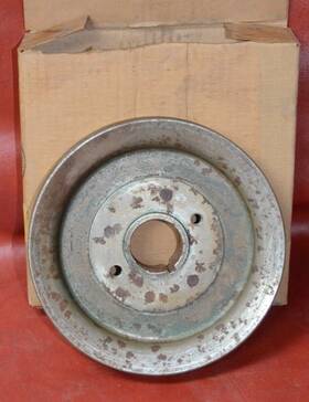 Mopar 1487137 Nos 1954-60 Dodge Truck Low Fan Drive Pulley 251 6 Cyl W300 D4-500