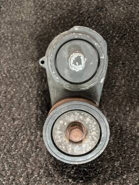 Paccar 1853658 Mx-13 Diesel Engine Belt Tensioner