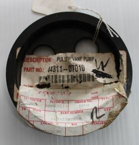 Toyota 44311-07010 Brand New Genuine Pulley Vane Pump