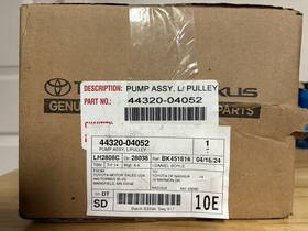 Toyota 44320-04052 Pump Assembly L/pulley Tacoma