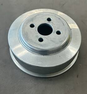 Wysco Wp01065 Aluminum Ford Mustang 5.0l Serpentine Water Pump Pulley Display Model
